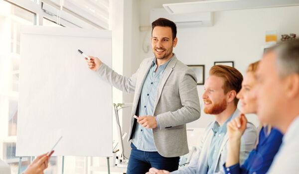 Mehr Erfolg im Team in München: Die 4 besten Tipps wie Sie in Teams erfolgreicher kommunizieren!